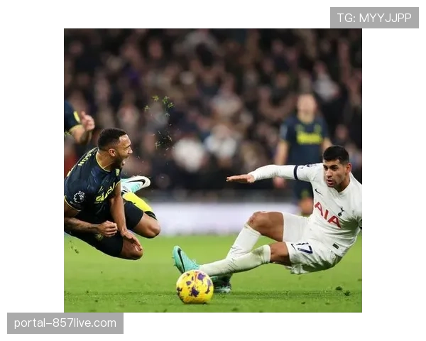 罗梅罗拦截11次铲球数据亮眼 热刺中卫防守积极