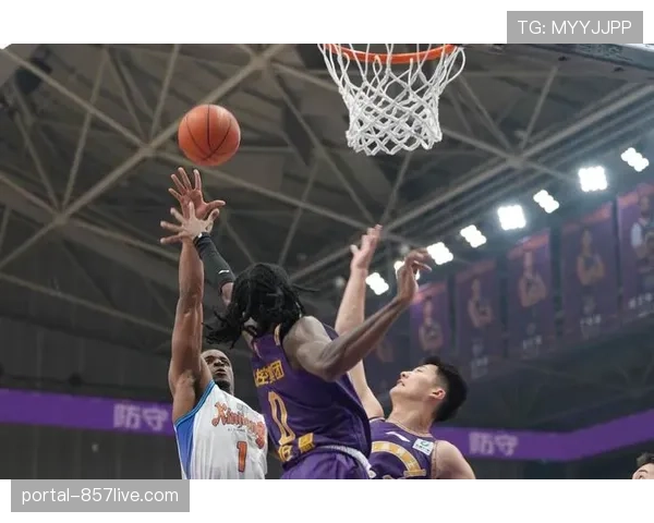 新疆伊力特换帅后攻防提升 一号位短板制约季后赛前景